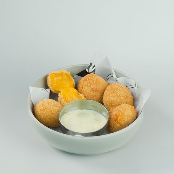 BB52 Cheese Ball